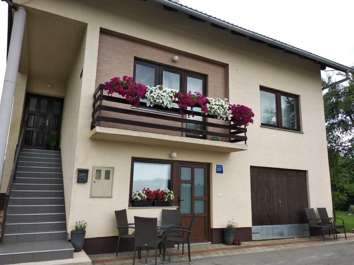 Studio Apartman Mihael - Rastoke 슬루니 외부 사진